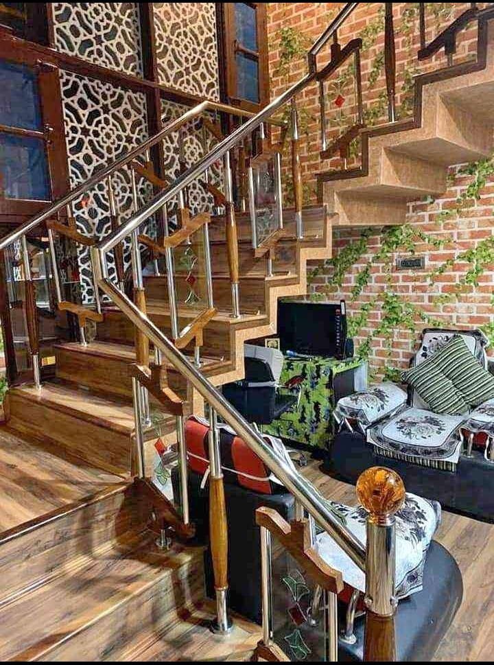 Wardrobe with Glass
